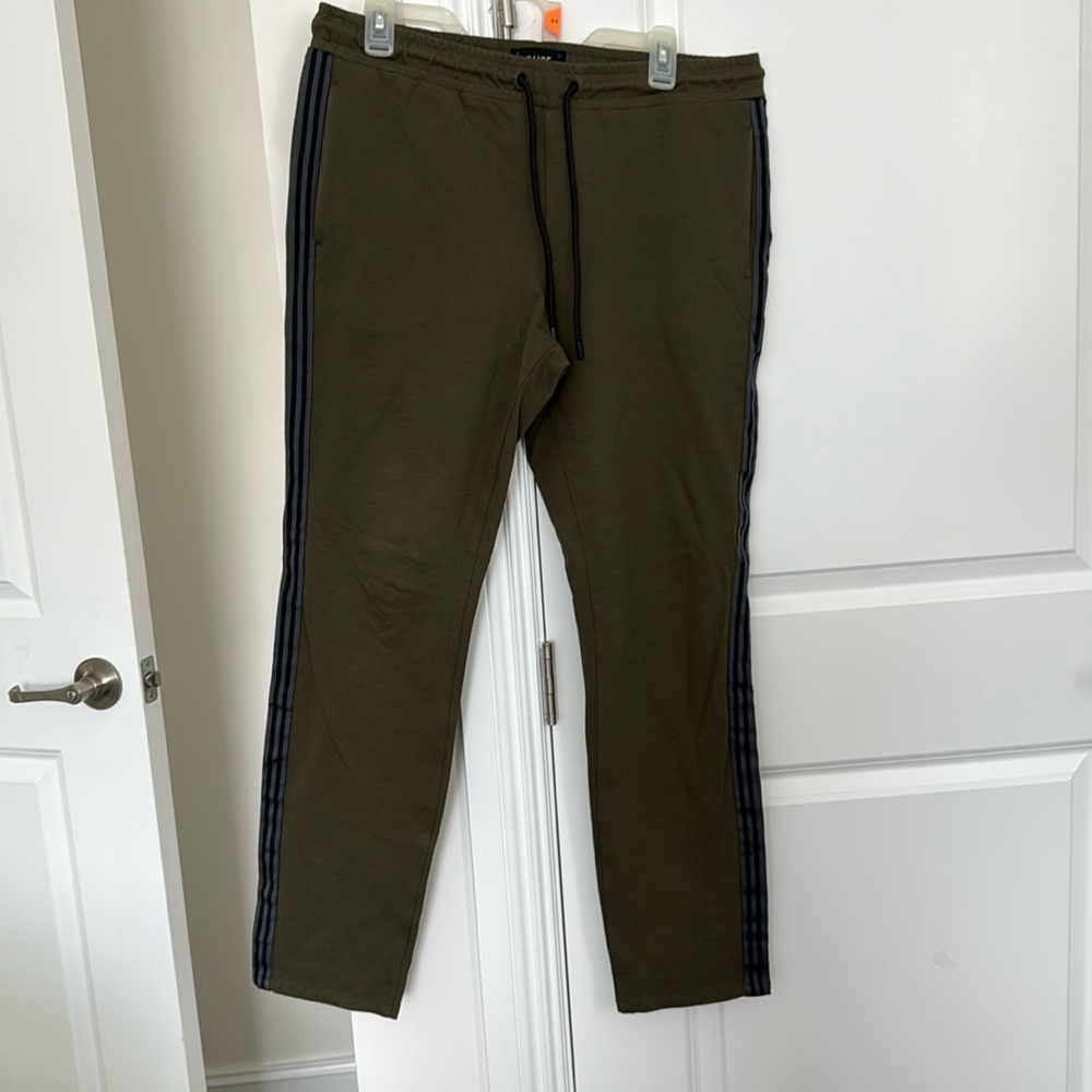 Paige men’s Hutton jogger olive night tuxedo stripe